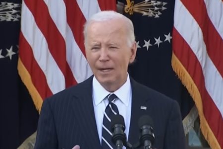 Biden cho phép Ukraine tấn công bằng vũ khí tầm xa